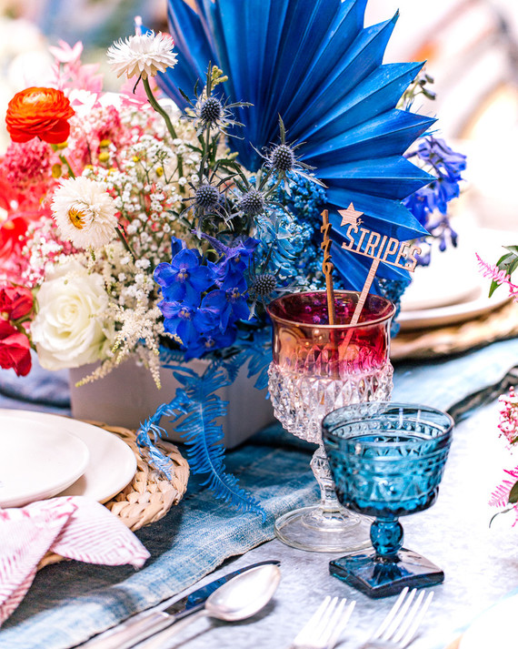Red, white, and blue 4th of July party ideas with a boho, floral twist