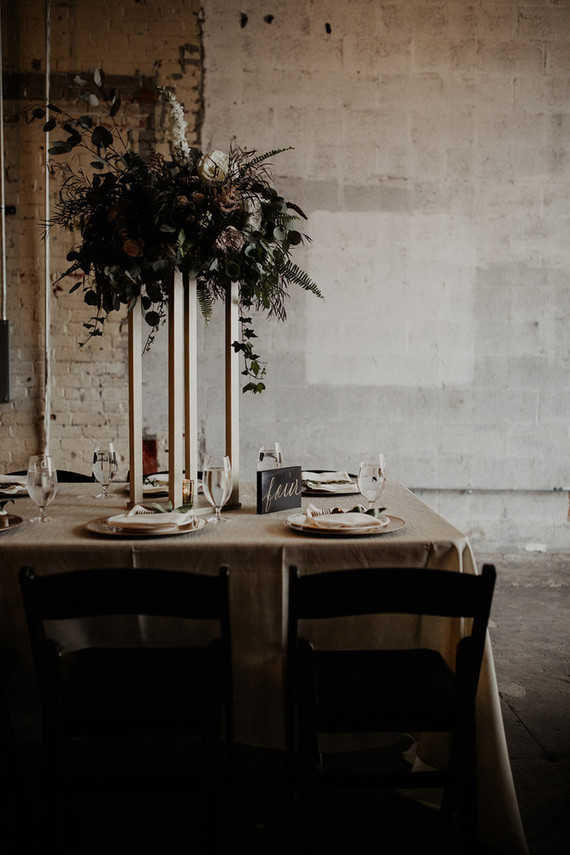 Gold and green tablescape