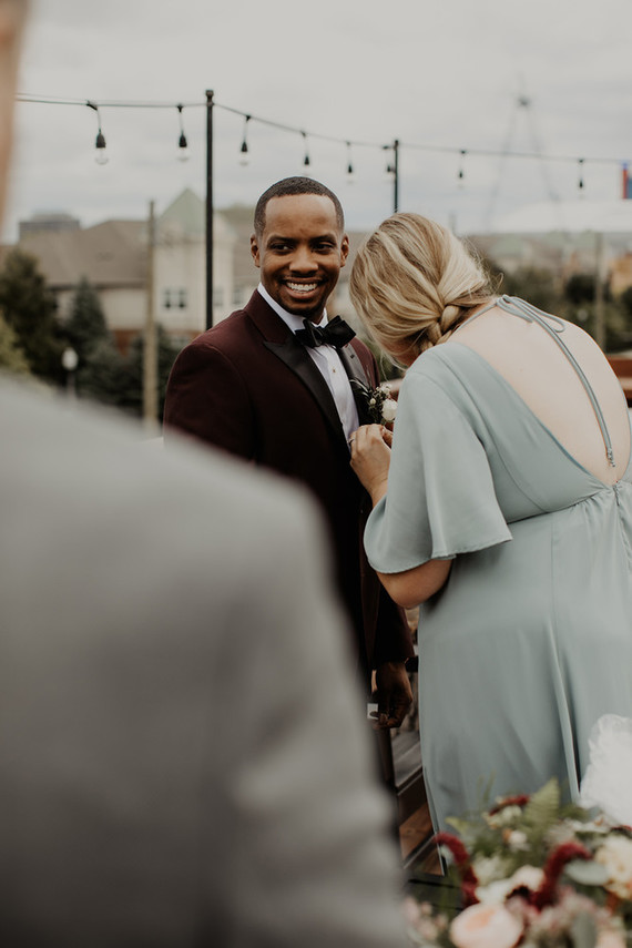 industrial modern wedding at the Museum of Contemporary Art Detroit