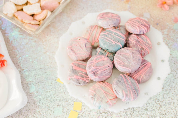 Unicorn macarons