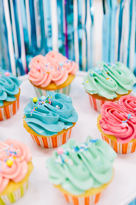 Colorful modern food fight 5th birthday party