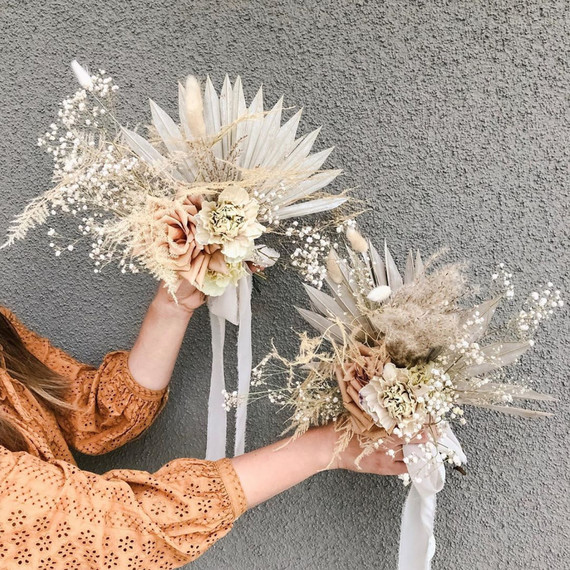 Dried flower bridesmaid bouquet