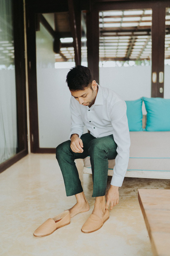 Tropical groom's fashion
