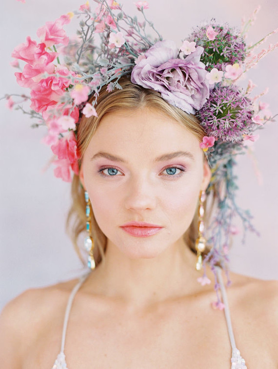 Floral bridal headpiece