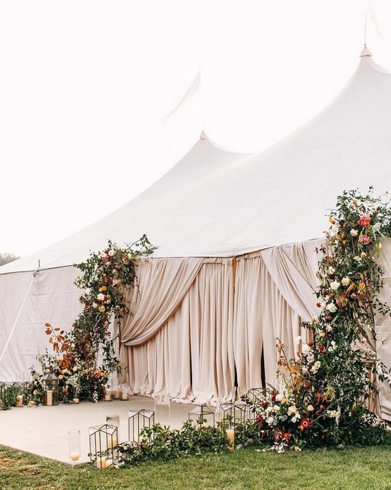 Elegant wedding tent Inspiration