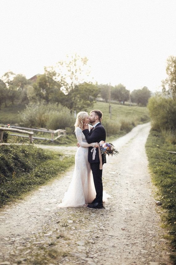 Romantic wedding portraits