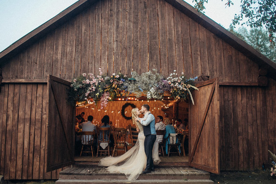 Rustic summer barn wedding
