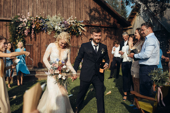 Rustic summer barn wedding