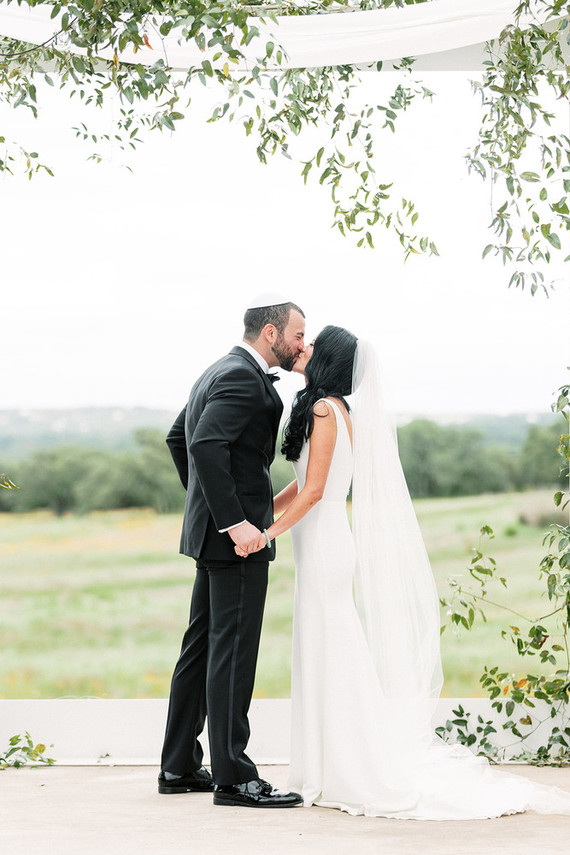 Romantic spring Prospect House wedding