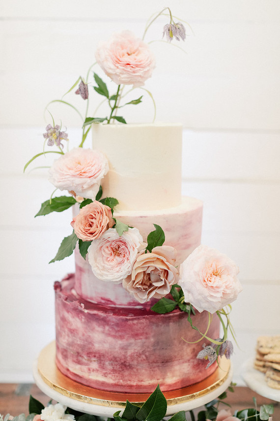 Floral wedding cake