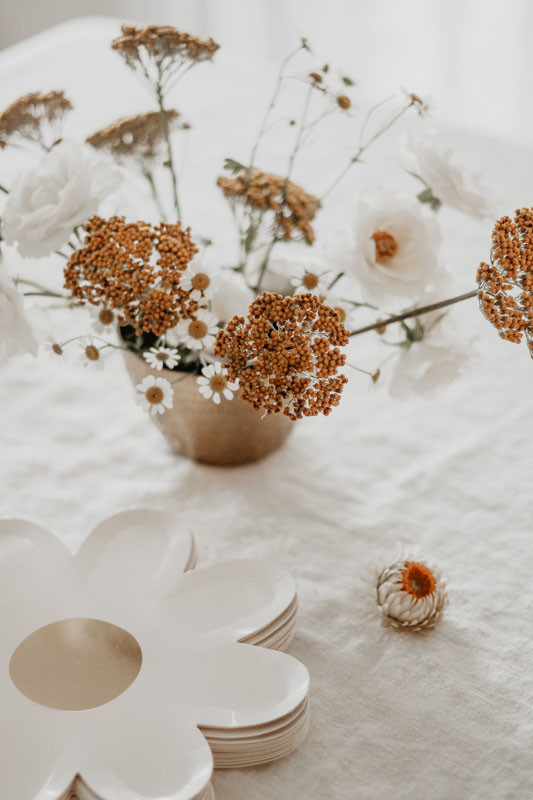 Daisy themed party Inspiration