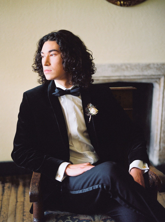 Formal groom's fashion