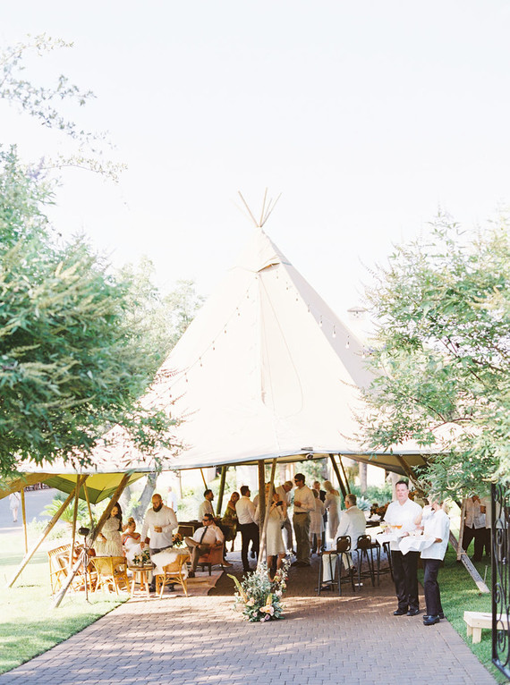 Wedding tipi for cocktail hour
