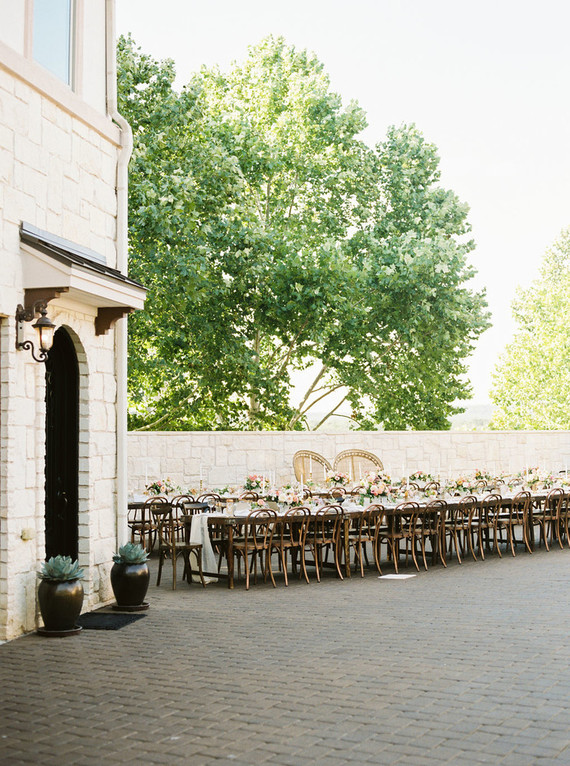 Summer tablescape idea