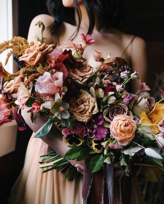 Gorgeous fall bridal bouquet Inspiration