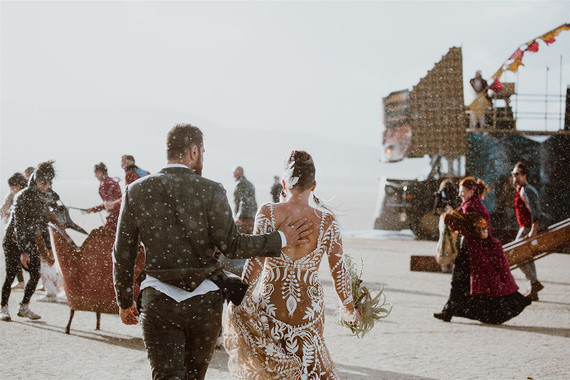A unique adventurous glamping wedding at Black Rock