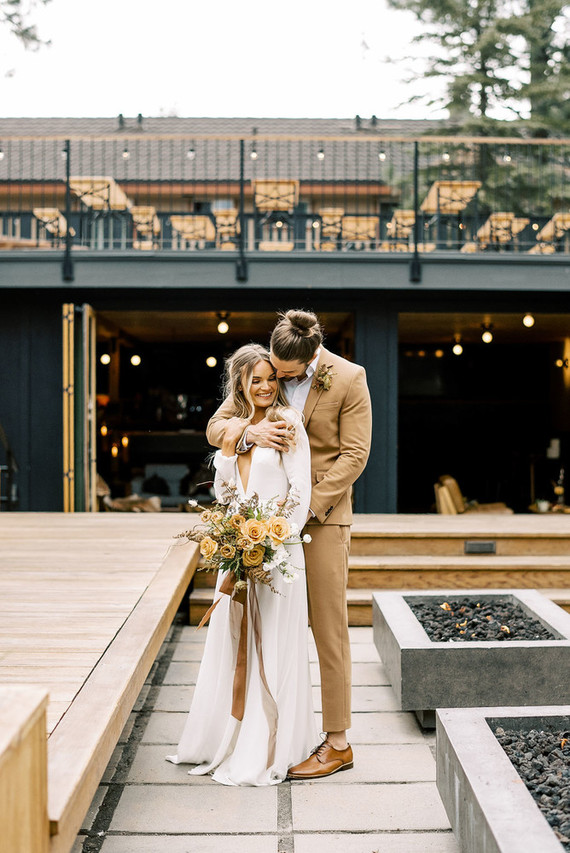 Minimal fall wedding ideas