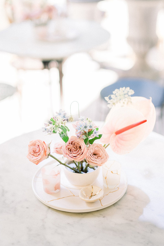 Modern blush centerpiece Inspiration