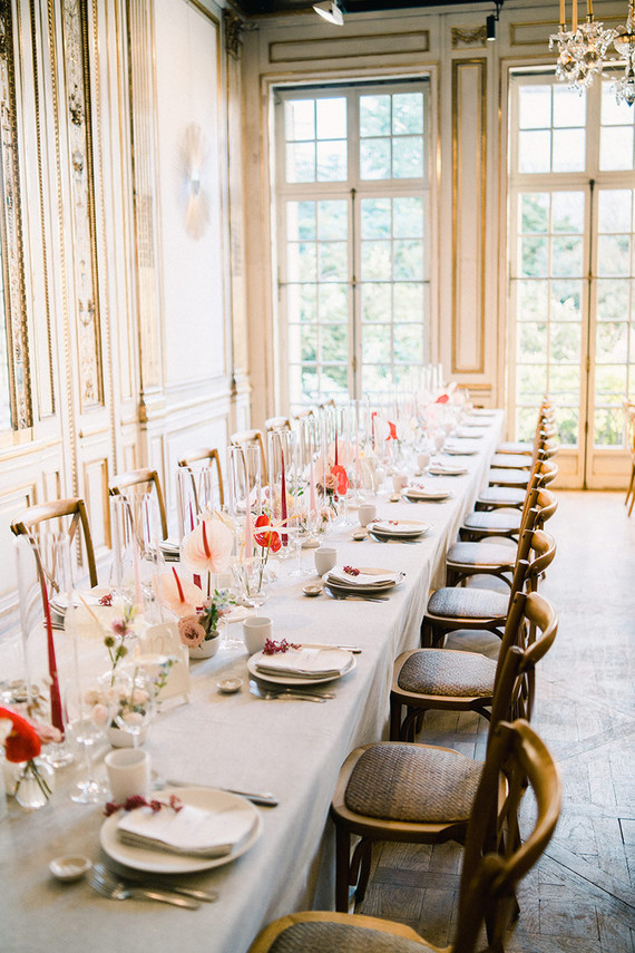 Elegant Parisian tablescape Inspiration