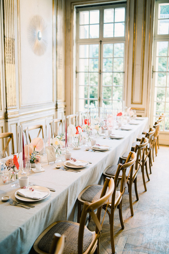 Elegant Parisian tablescape Inspiration