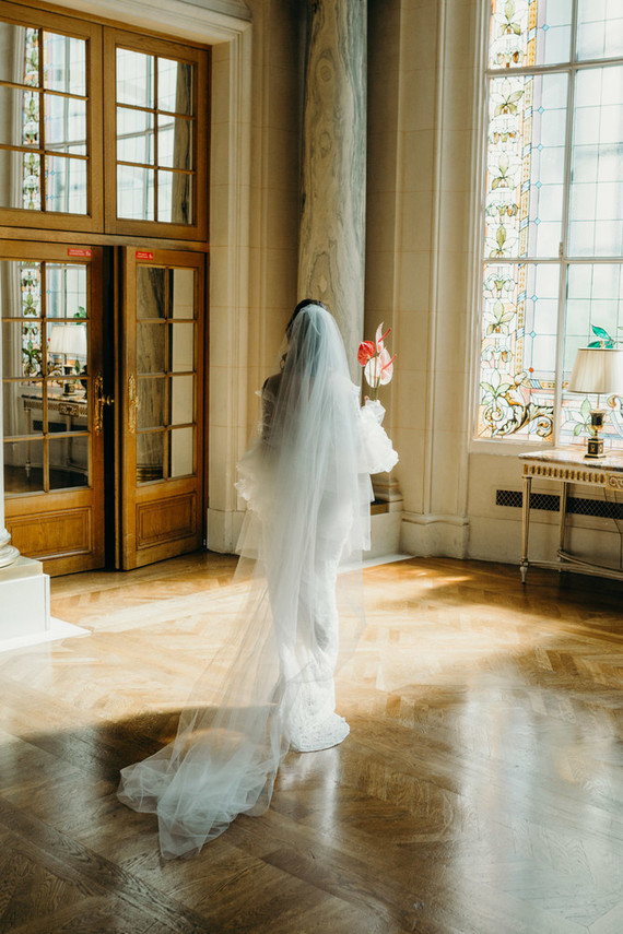 Elegant Paris destination wedding at a historic venue
