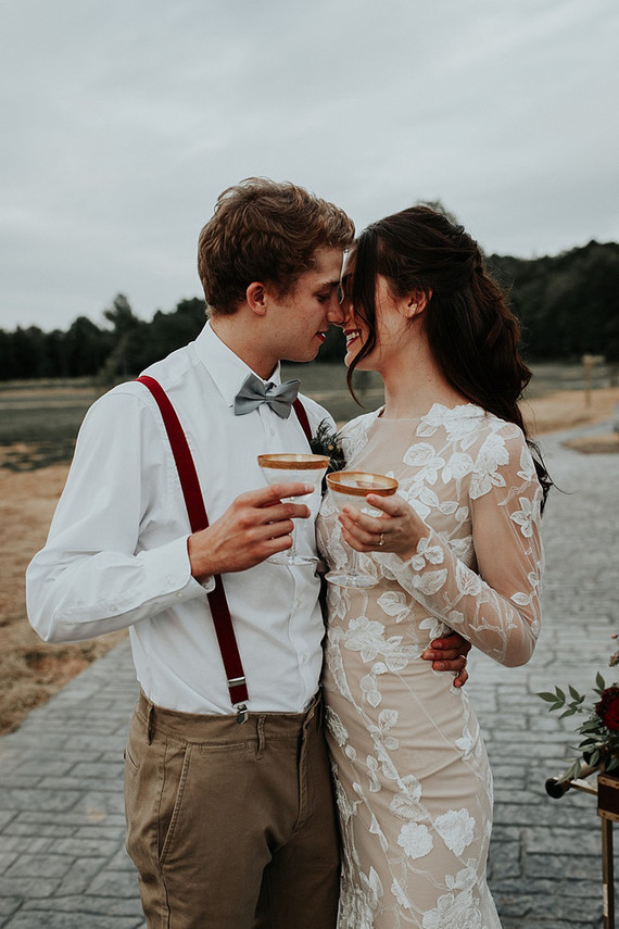 Fall groom's fashion idea