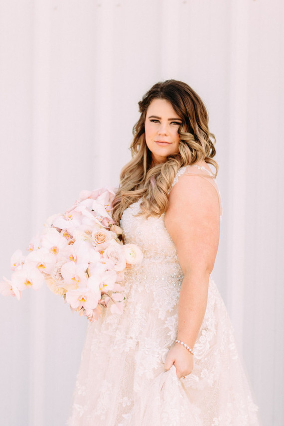 Blush bridal bouquet