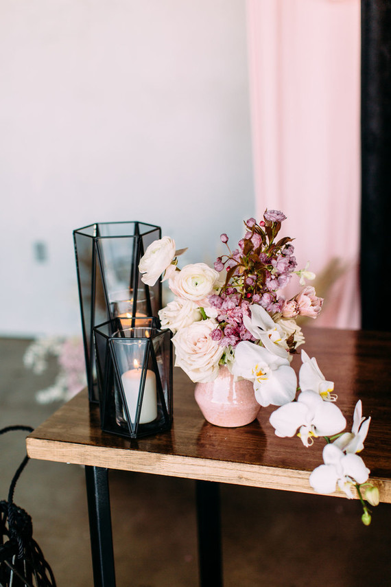 Black and pink wedding colors