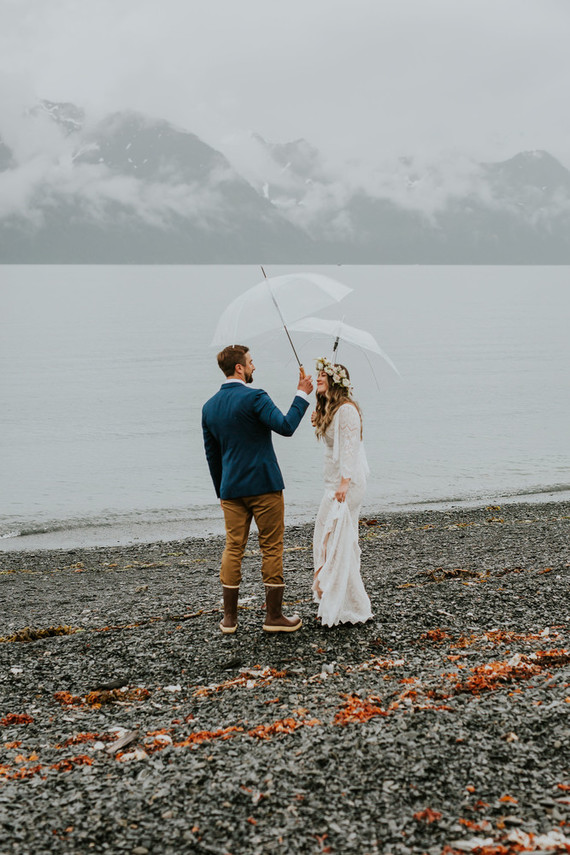 Rainy day Alaska wedding for The Bus & Us Inspiration