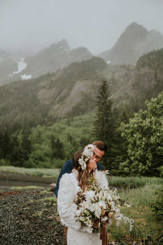 Rainy day Alaska wedding for The Bus & Us Inspiration