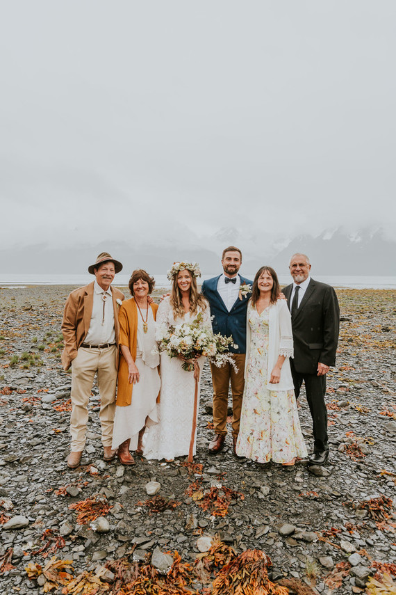 Rainy day Alaska wedding for The Bus & Us Inspiration
