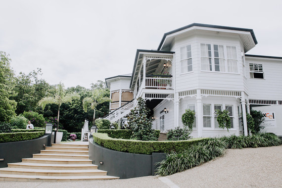 Stylish Australian wedding