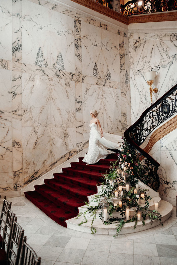 Elegant New York City winter wedding at The Metropolitan Club