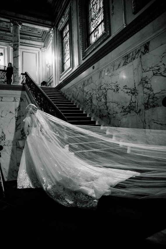 Elegant New York City winter wedding at The Metropolitan Club