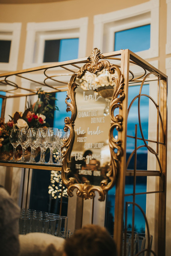Mirror wedding menu