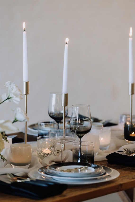 Modern New Years Eve wedding ideas