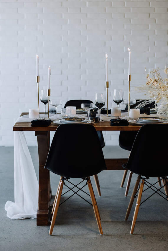 Industrial black and white wedding decor Inspiration