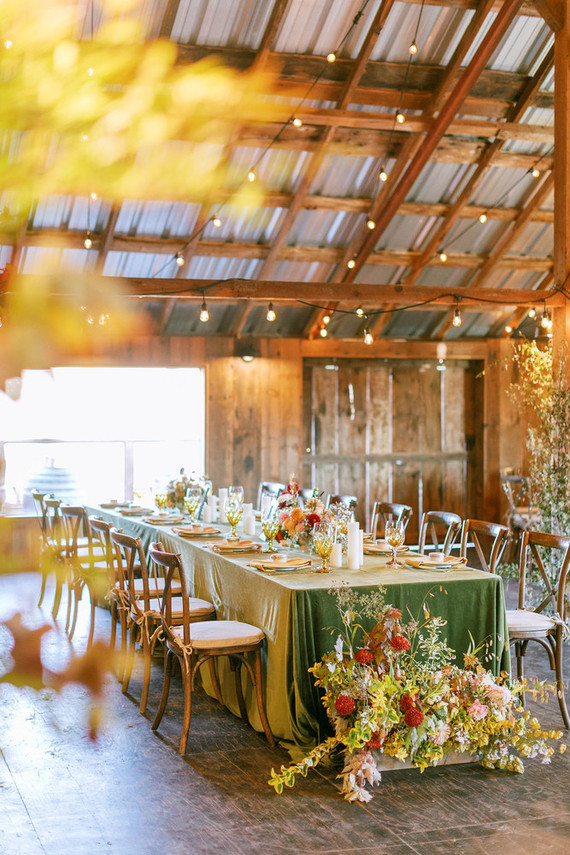 fall barn reception decor