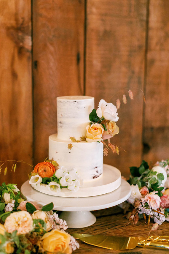 fall wedding cake
