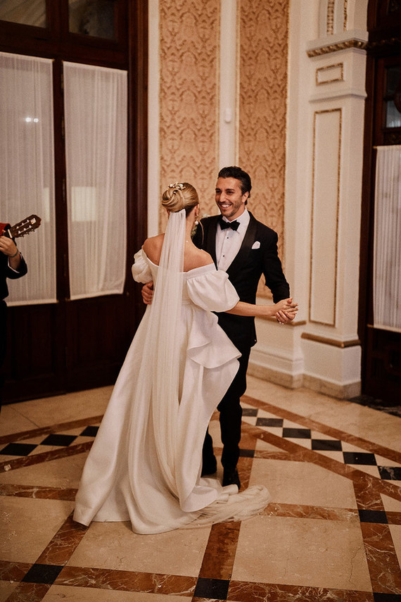 bride and groom Inspiration