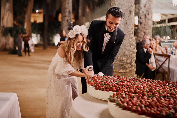 strawberry wedding cake
