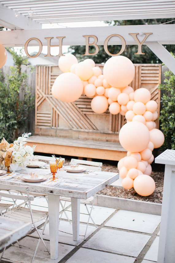 Peach balloon installation for baby shower Inspiration
