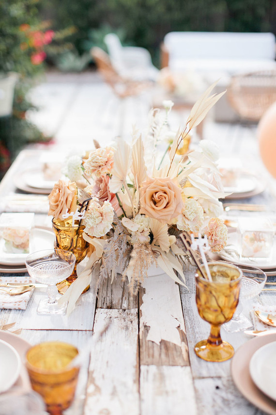 earthy gender neutral baby shower ideas
