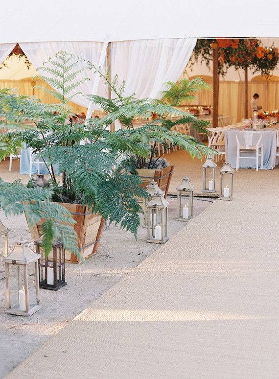 Elegent tented reception