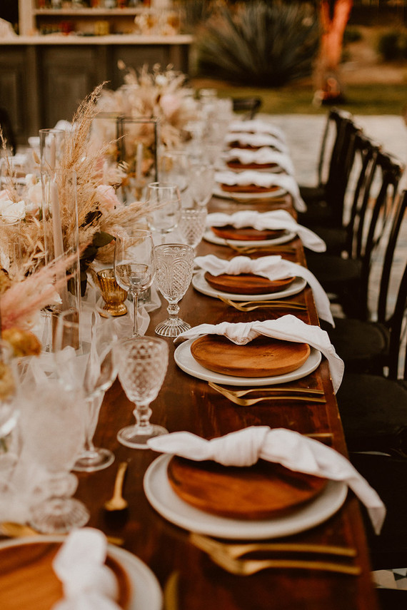 Wood plate place settings