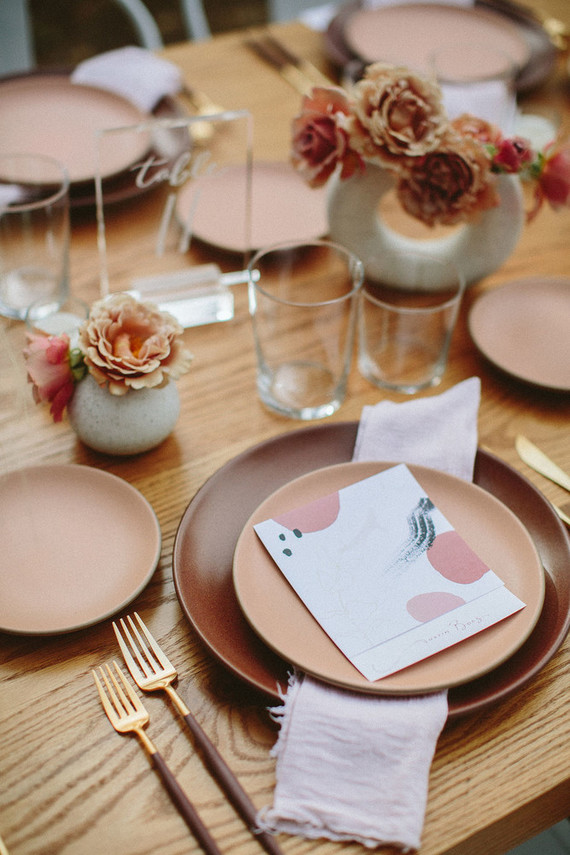 pink modern menu design