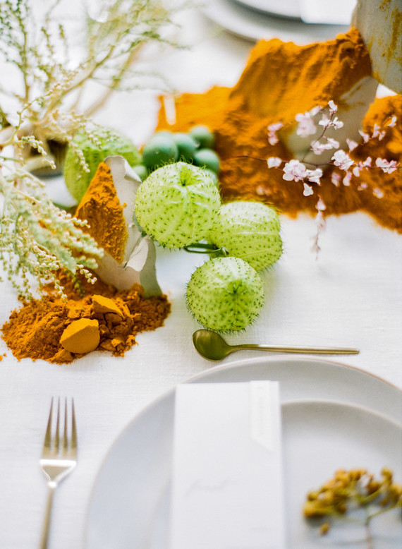 How to style a modern art gallery wedding Inspiration