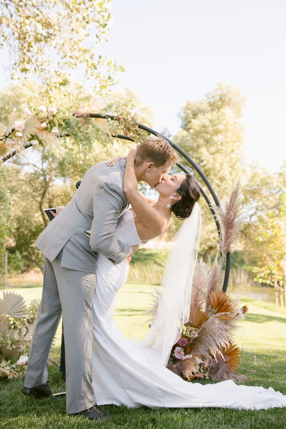 modern Greengate Ranch wedding