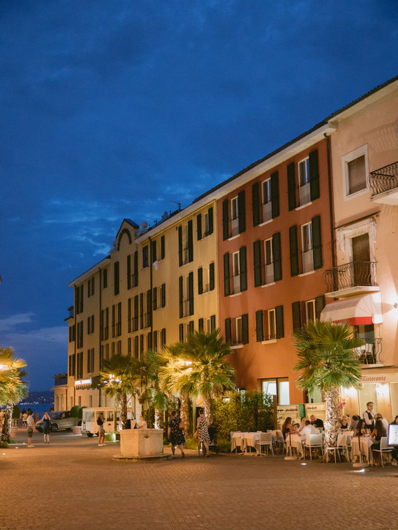 Spring wedding in Italy