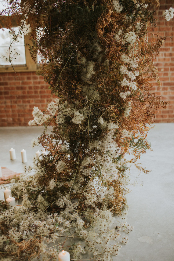 dried floral wedding arch